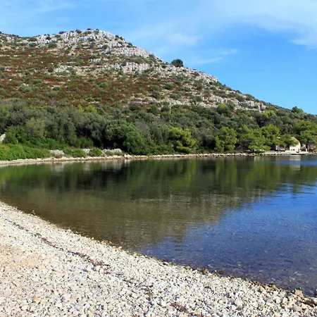 Seaside House For Families With Children Skrivena Luka, Lastovo - 24059 Feriehus *