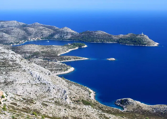 Seaside House For Families With Children Skrivena Luka, Lastovo - 24059