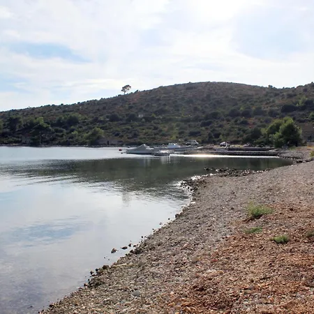 Seaside House For Families With Children Skrivena Luka, Lastovo - 24059 Ferienhaus *