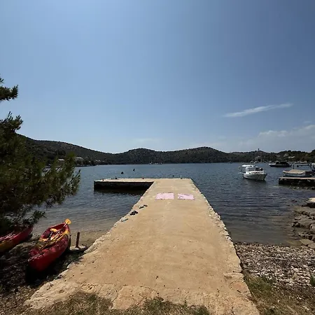 Seaside House For Families With Children Skrivena Luka, Lastovo - 24059 * Skrivena Luka