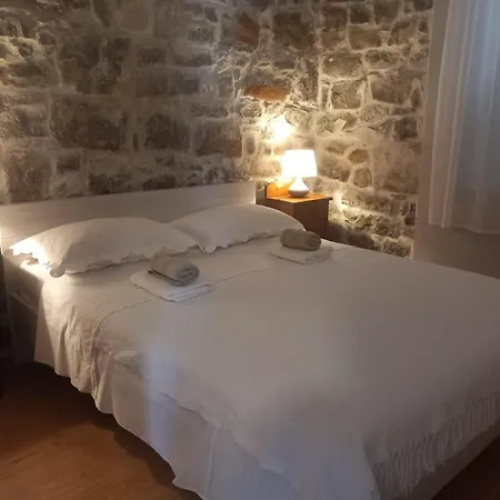 Ferienhaus Seaside House For Families With Children Skrivena Luka, Lastovo - 24059 Skrivena Luka