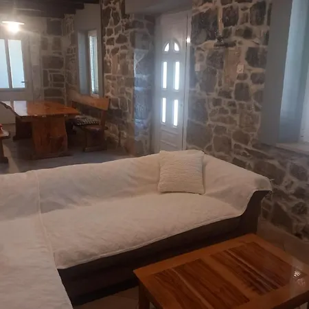 Seaside House For Families With Children Skrivena Luka, Lastovo - 24059 Feriehus Skrivena Luka