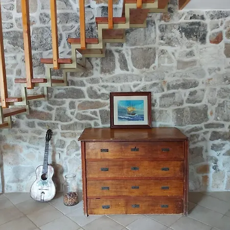 Seaside House For Families With Children Skrivena Luka, Lastovo - 24059