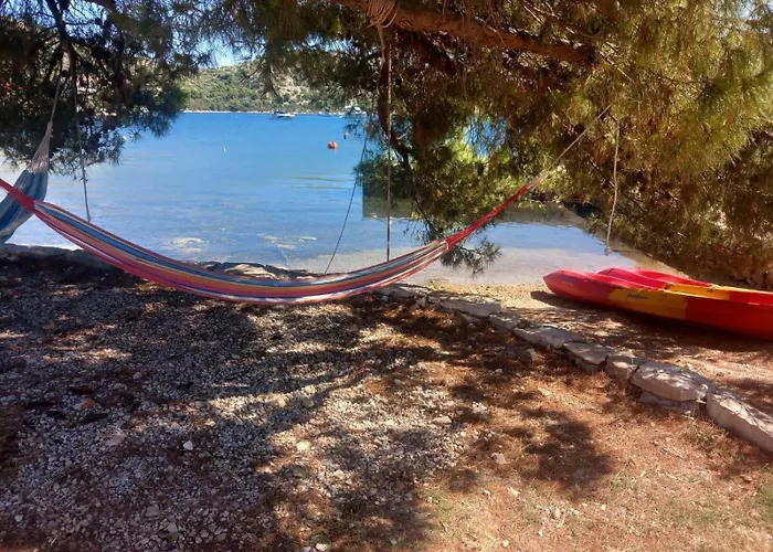 Seaside House For Families With Children Skrivena Luka, Lastovo - 24059 * Skrivena Luka